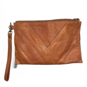 Lucky Brand Tan Leather Wristlet